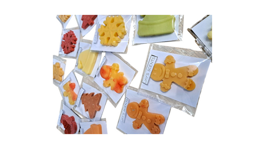 Warm Cinnamon scented Christmas character